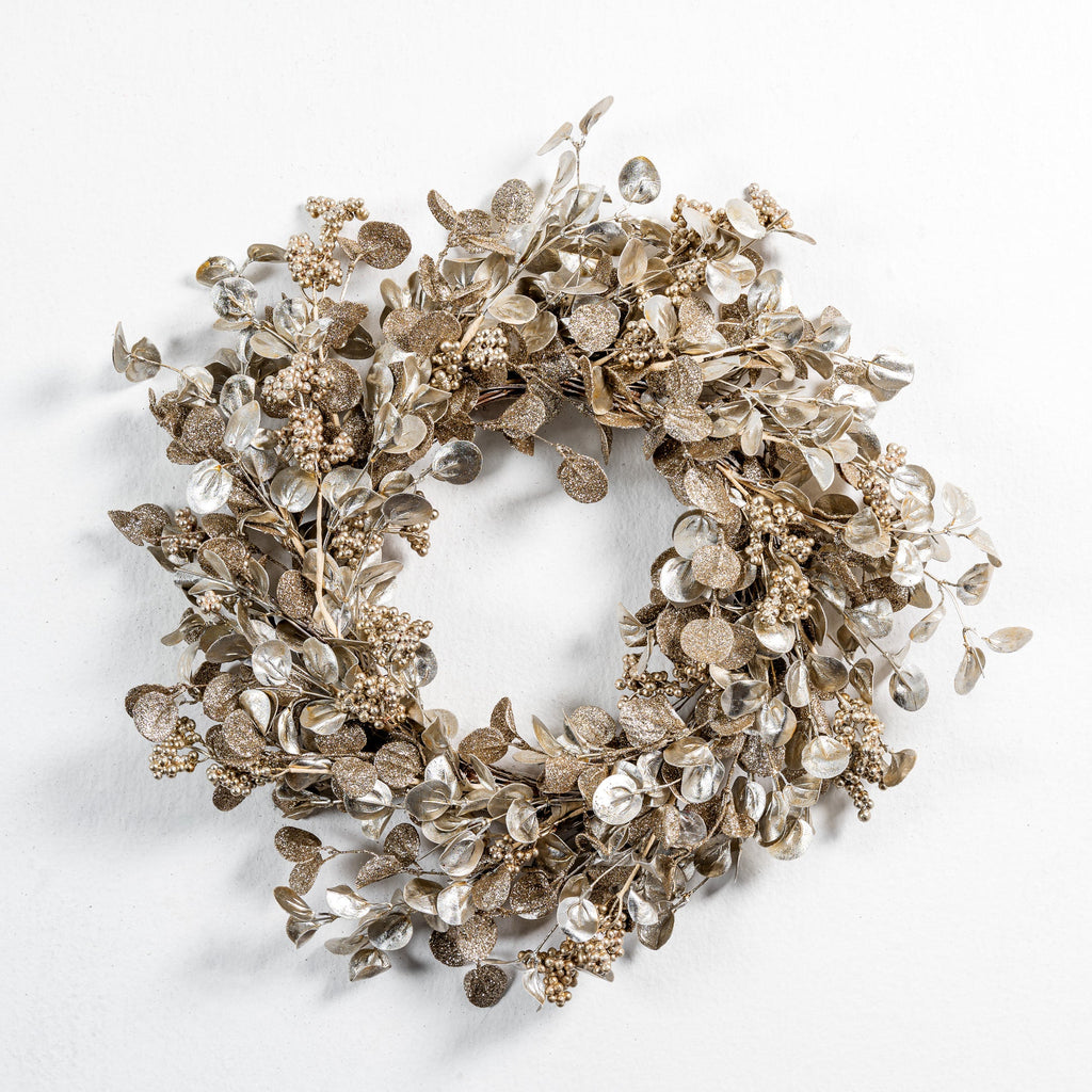 Champagne Euclyptus leaves & berry cluster wreath