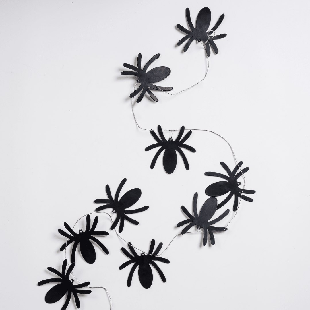Black Metal Spider Garland