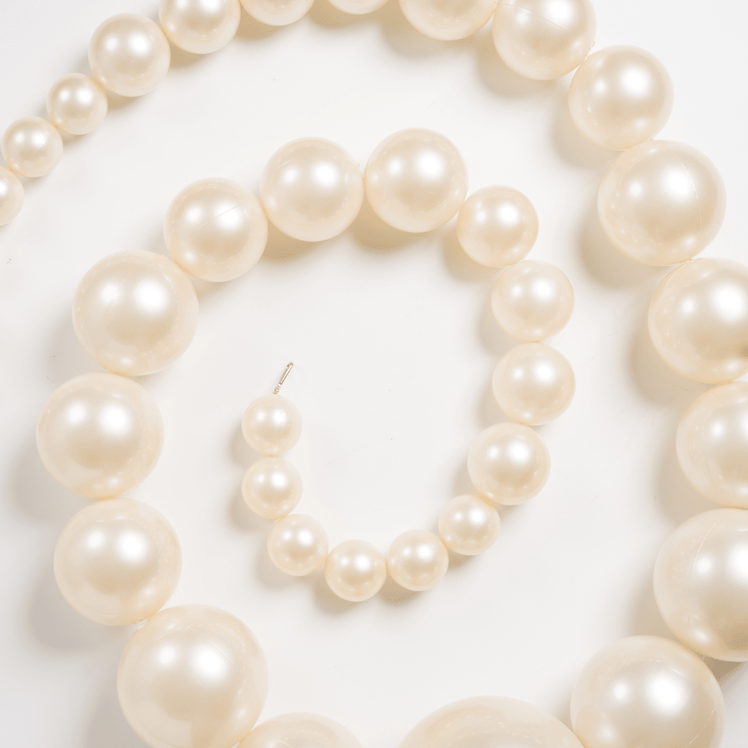 Candy Apple Pearl Ball Garland 134-Inch