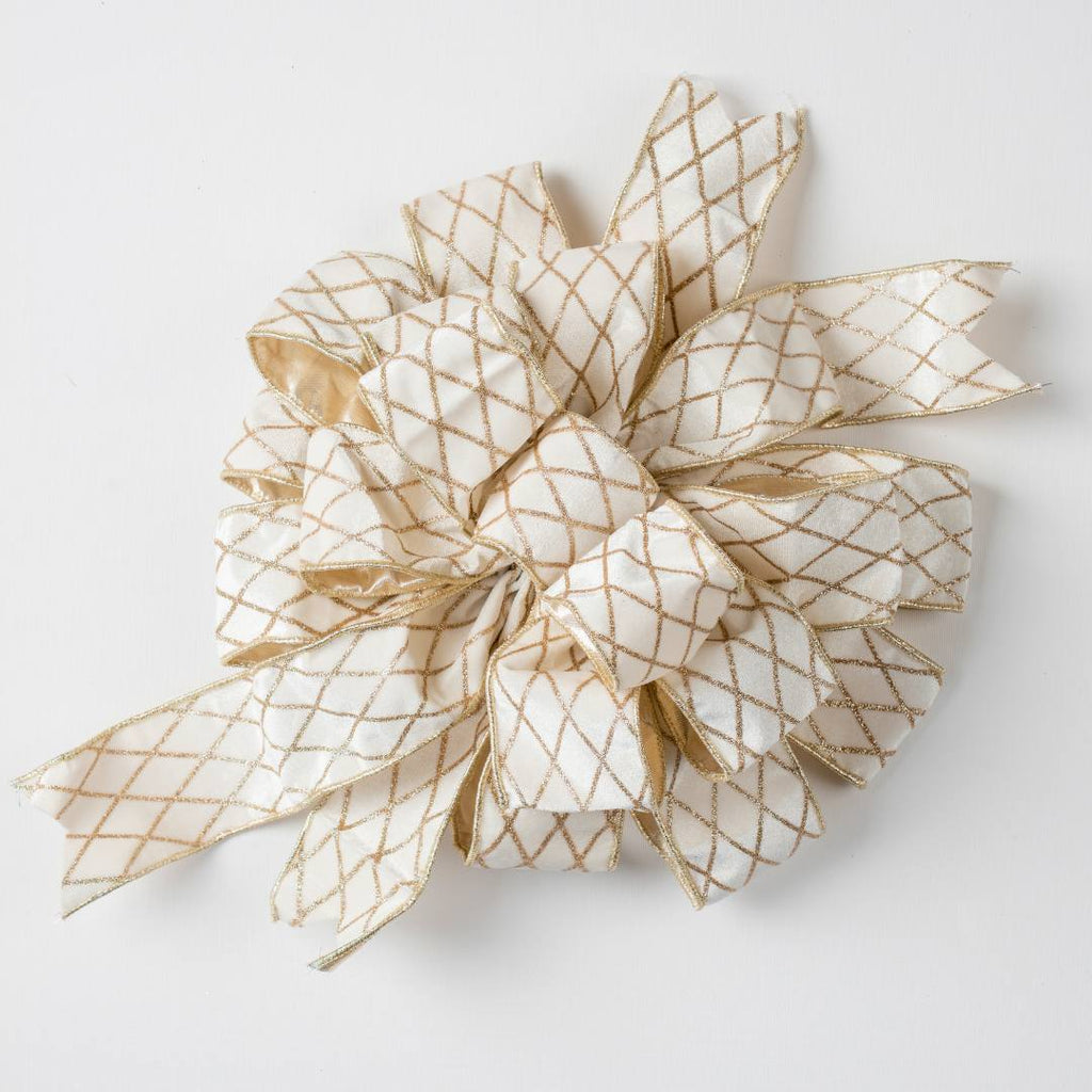 Diamond Lattice Pre-made Decorative Bow