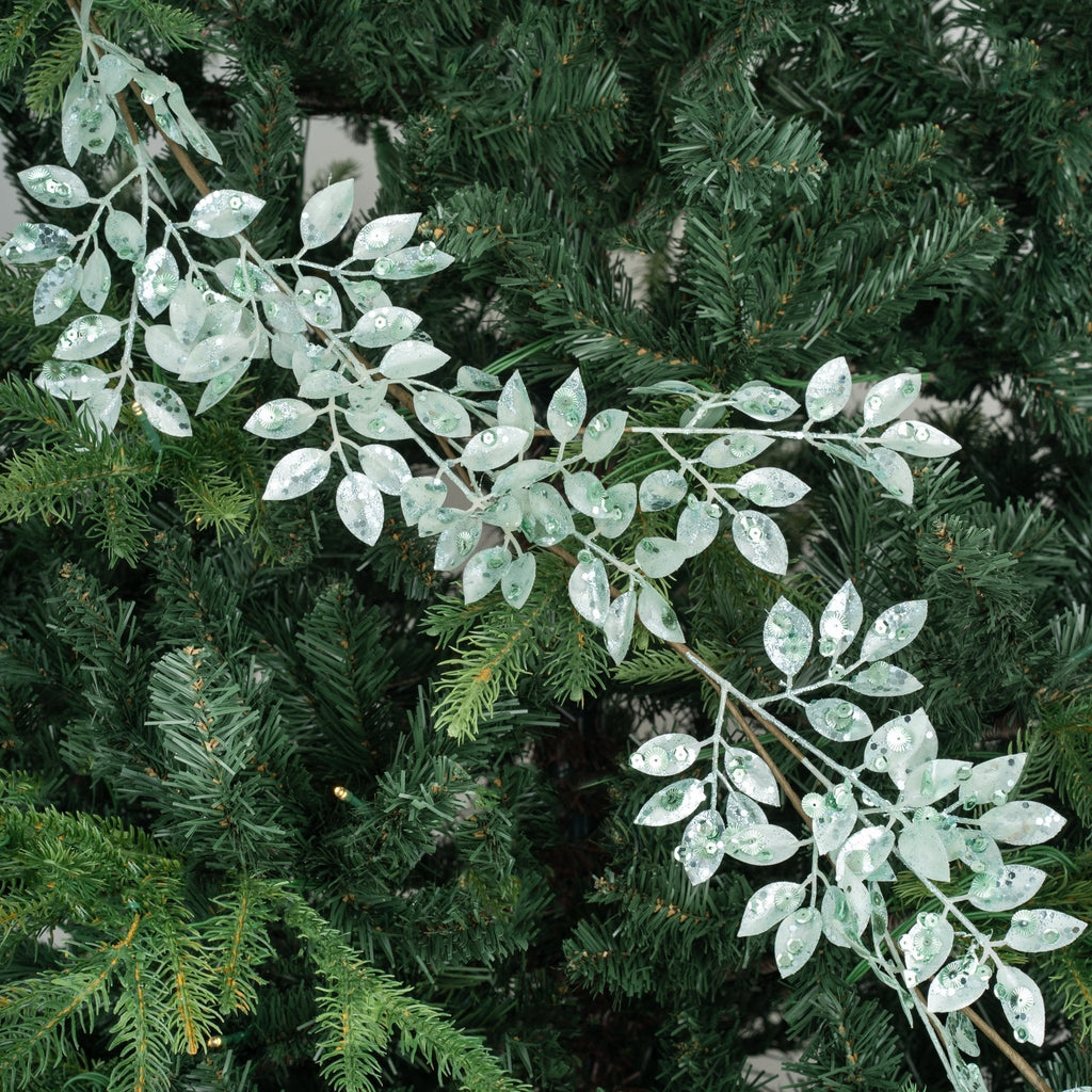 Green Merry Winter Frosted Flower Garland