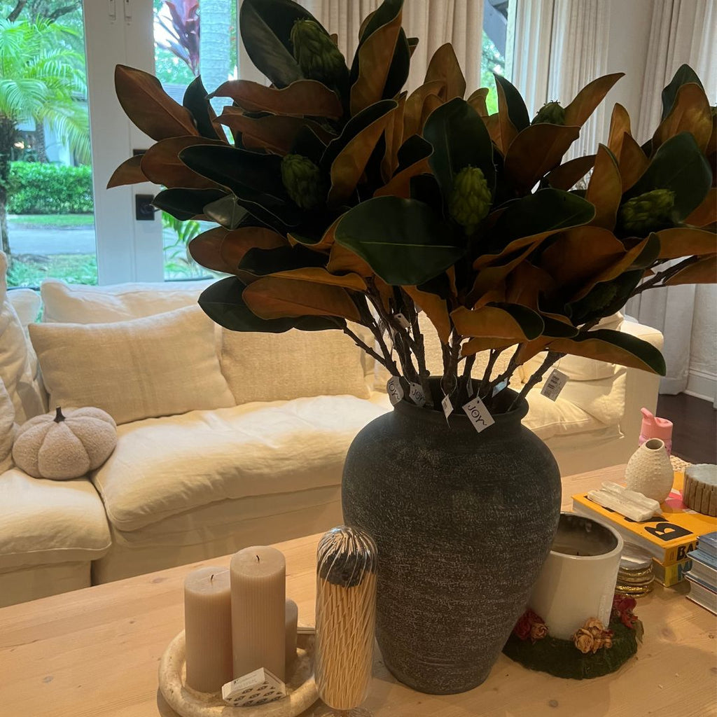 Natural Magnolia Leaf Pick
