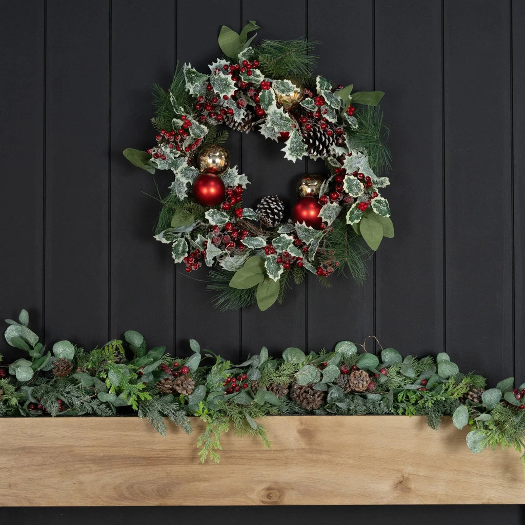 Red Winterberry & Foliage Traditional Garland With Led Lights - 5 ft"