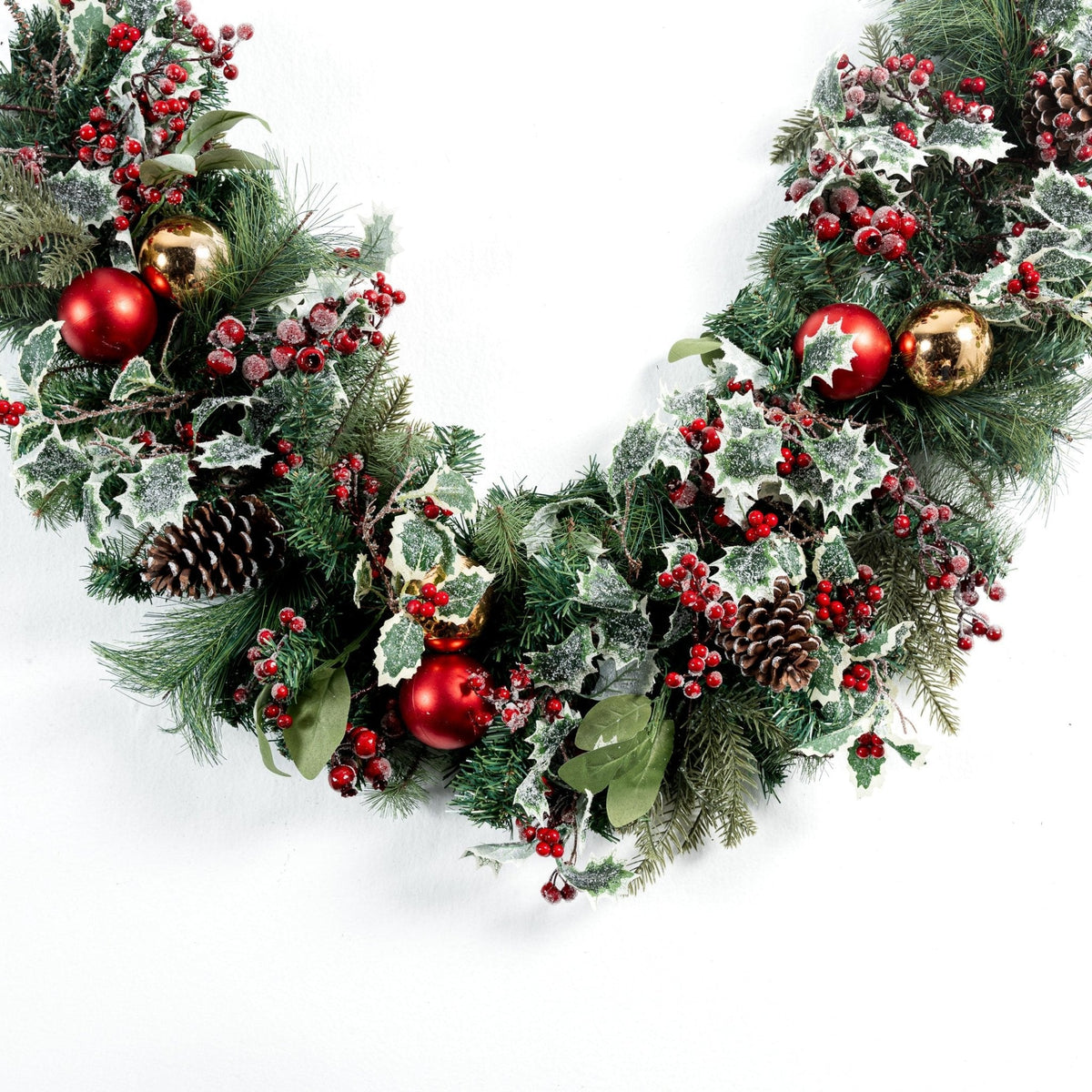 Traditional Winter Berry Garland- 6ft
