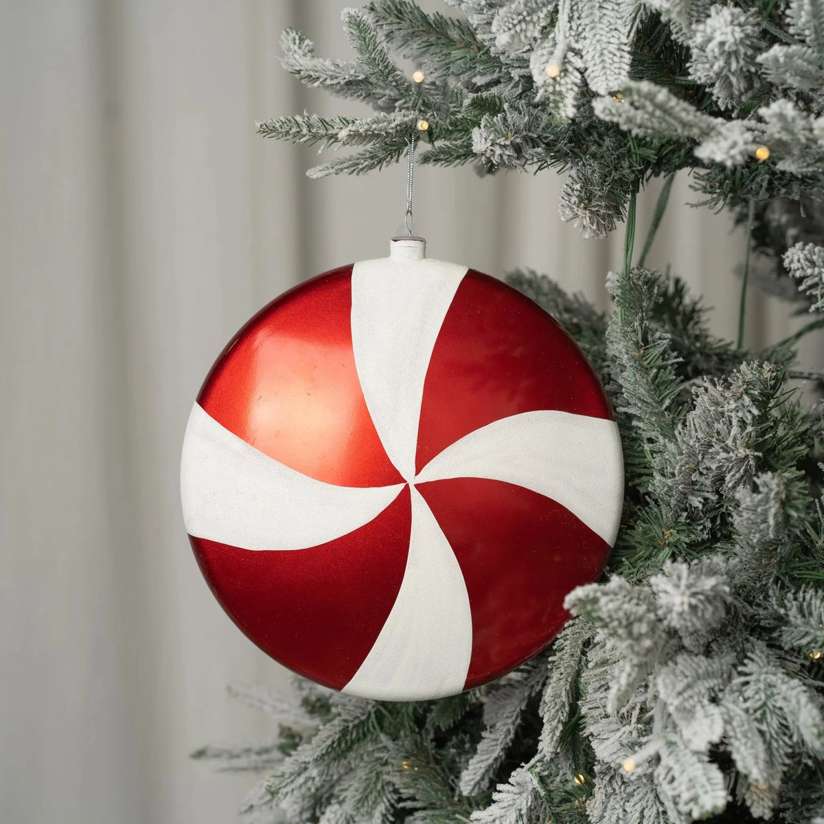 White & Red Flat Candy Ornament