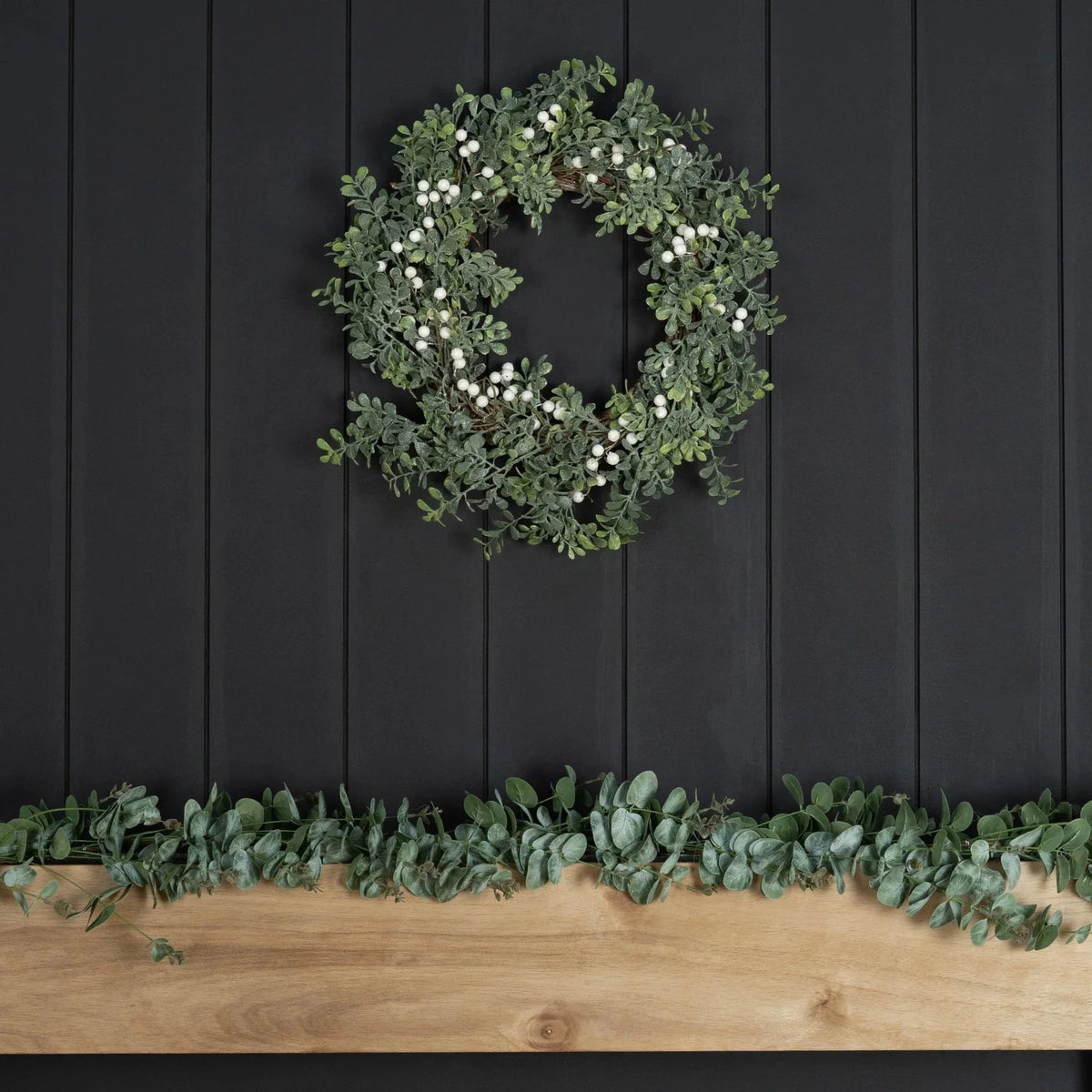 White Winterberry & Glitter Coated Foliage Wreath